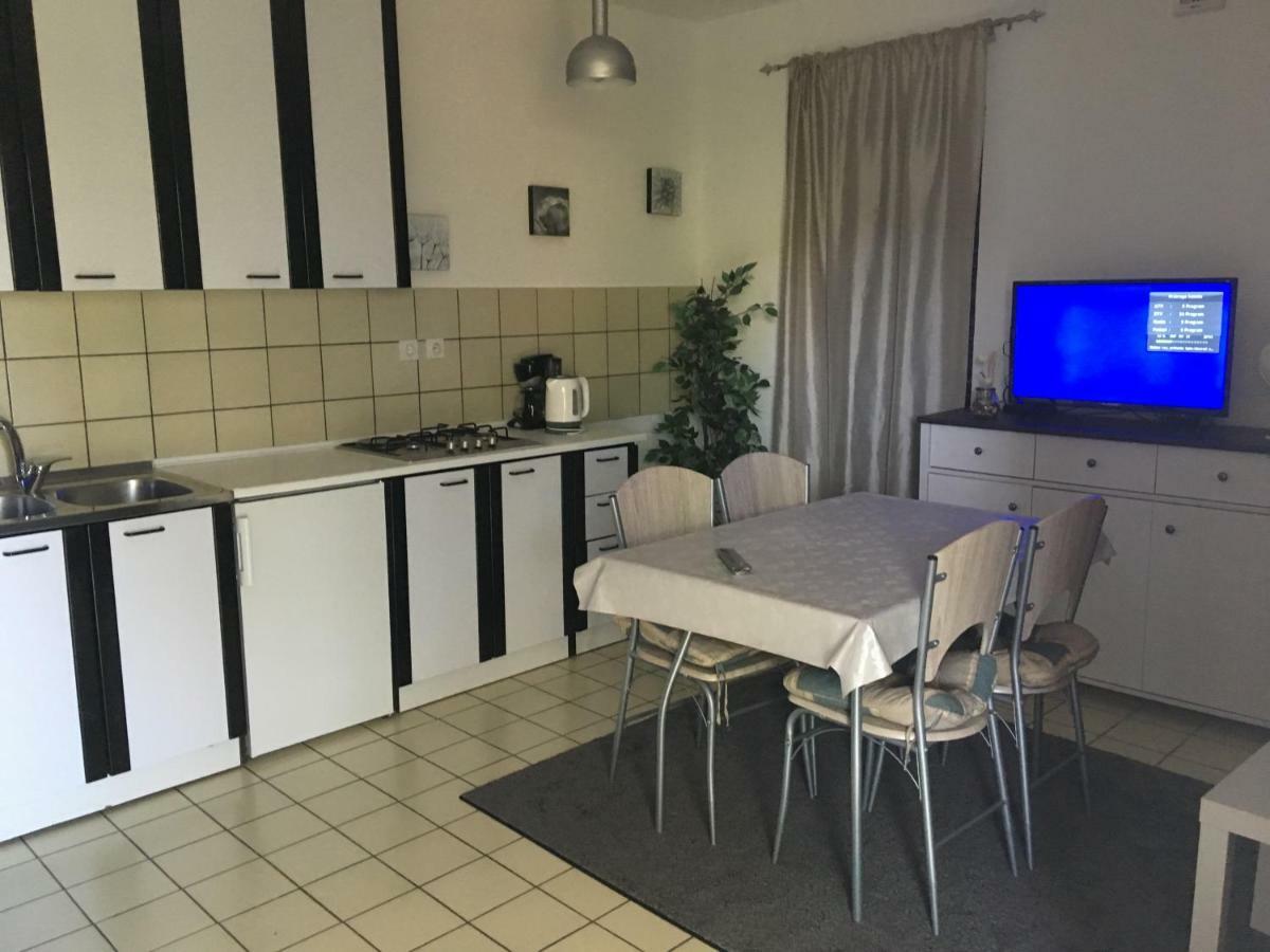 Apartments Eliva Umag Luaran gambar